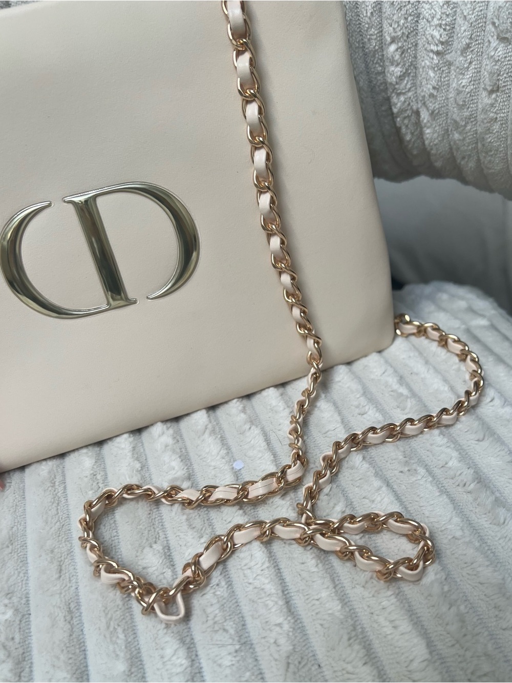 Dior Upcycled Vegan Leather Beauty Bag to Crossbody Bag w removable chain strap - Picture 2 of 8
